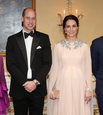 Catherine, Duchess of Cambridge pic #1004397