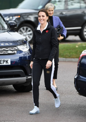 Catherine, Duchess of Cambridge pic #975959