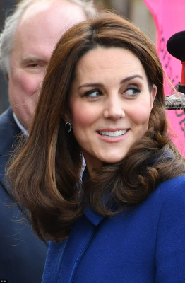 Catherine, Duchess of Cambridge pic #1006217