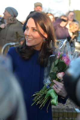 Catherine, Duchess of Cambridge pic #1006438