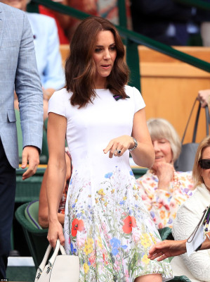 Catherine, Duchess of Cambridge pic #950458