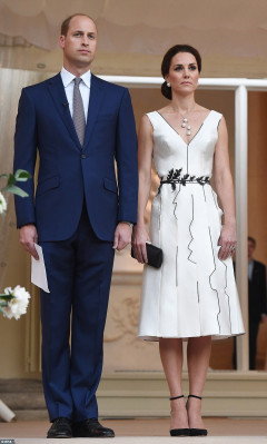 Catherine, Duchess of Cambridge pic #950687