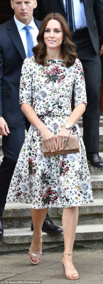 Catherine, Duchess of Cambridge pic #953727