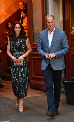Catherine, Duchess of Cambridge pic #953740