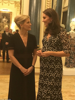 Catherine, Duchess of Cambridge pic #1012973