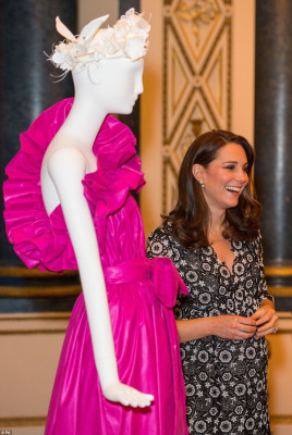 Catherine, Duchess of Cambridge pic #1012974