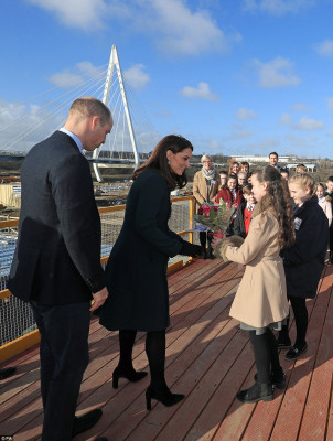 Catherine, Duchess of Cambridge pic #1012980
