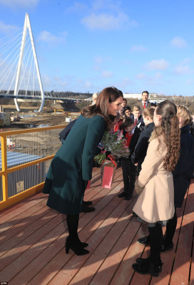 Catherine, Duchess of Cambridge pic #1012979