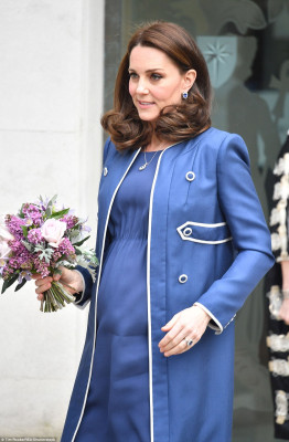 Catherine, Duchess of Cambridge pic #1015474
