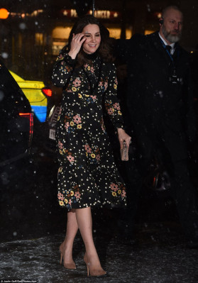 Catherine, Duchess of Cambridge pic #1015459