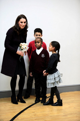 Catherine, Duchess of Cambridge pic #989085