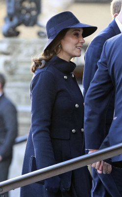Catherine, Duchess of Cambridge pic #989753