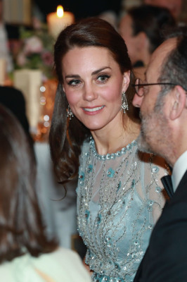 Catherine, Duchess of Cambridge pic #917762