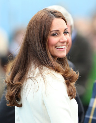 Catherine, Duchess of Cambridge pic #760102