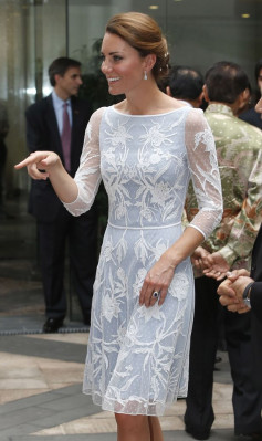 Catherine, Duchess of Cambridge pic #615796