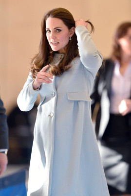 Catherine, Duchess of Cambridge pic #755179