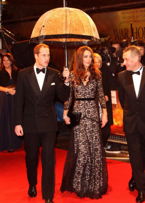 Catherine, Duchess of Cambridge pic #436037
