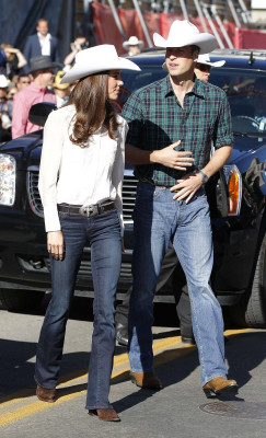 Catherine, Duchess of Cambridge pic #703823