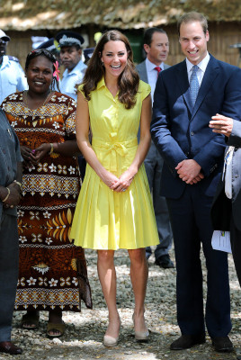 Catherine, Duchess of Cambridge pic #698431