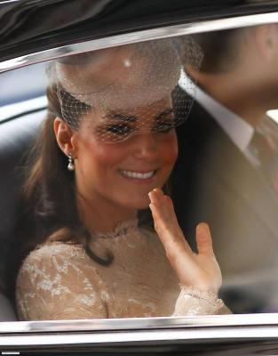 Catherine, Duchess of Cambridge pic #497760