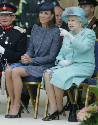 Catherine, Duchess of Cambridge pic #500141