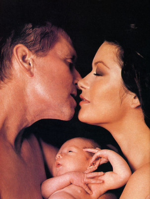 photo 19 in Catherine Zeta Jones gallery [id31304] -0001-11-30 00:00:00