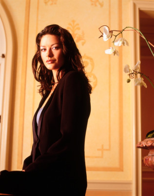 photo 6 in Catherine Zeta Jones gallery [id44952] -0001-11-30 00:00:00