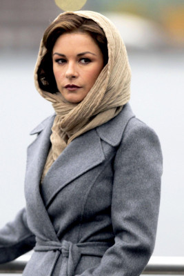 photo 12 in Catherine Zeta Jones gallery [id599880] 2013-05-04 00:00:00