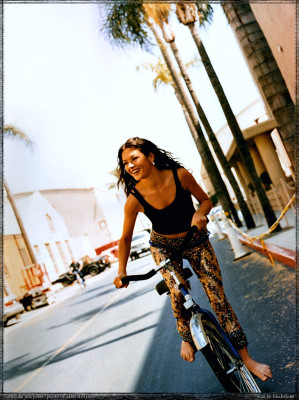 photo 21 in Catherine Zeta Jones gallery [id12011] -0001-11-30 00:00:00