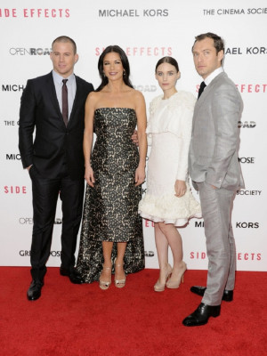 photo 7 in Catherine Zeta Jones gallery [id575186] 2013-02-15 00:00:00