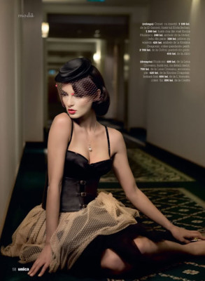 Catrinel Menghia pic #226793