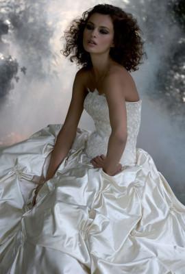 Catrinel Menghia pic #155511