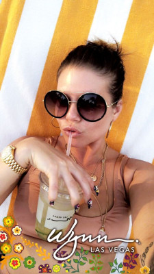 Chanel West Coast pic #1062067
