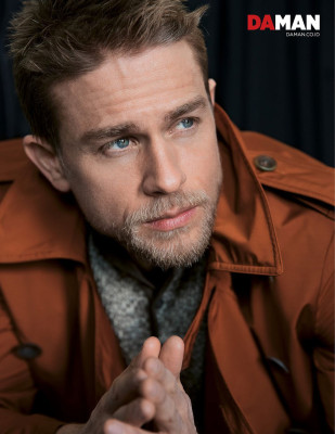 Charlie Hunnam pic #925039