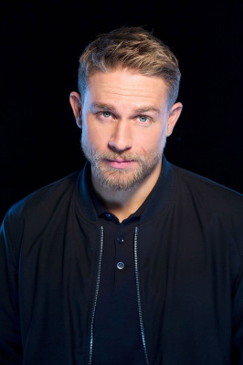Charlie Hunnam pic #927238