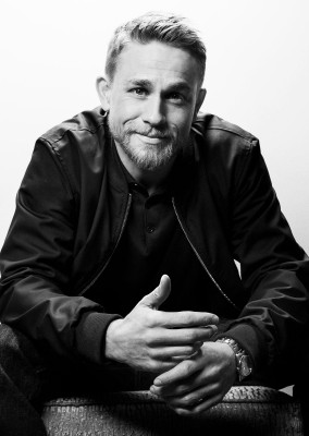 Charlie Hunnam pic #927236