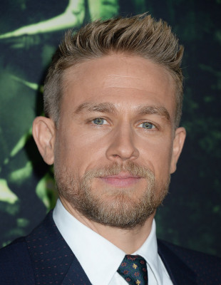 Charlie Hunnam pic #925054