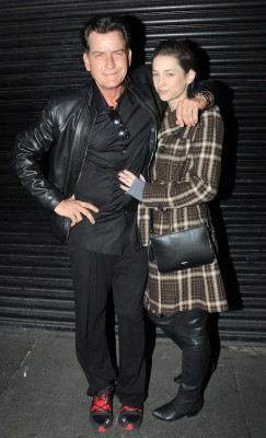 Charlie Sheen pic #581647