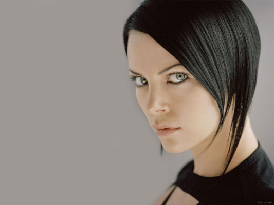 Charlize Theron pic #73888