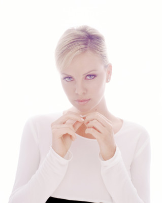 Charlize Theron pic #351568