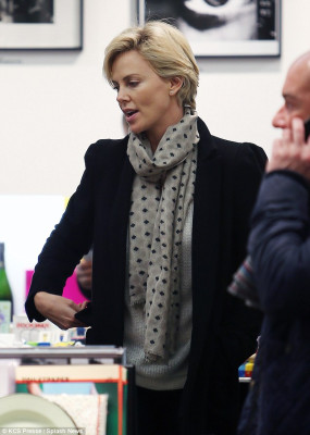 Charlize Theron pic #649252