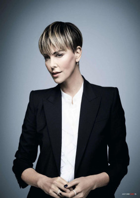 Charlize Theron pic #1218237
