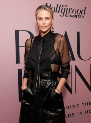 Charlize Theron pic #1337576