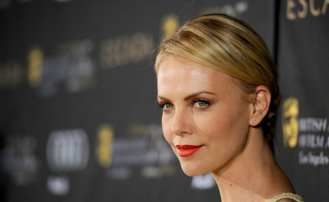 Charlize Theron pic #437705