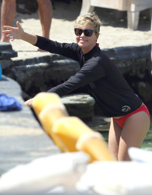 Charlize Theron pic #723347