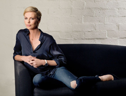 Charlize Theron pic #819103