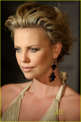 Charlize Theron pic #259252
