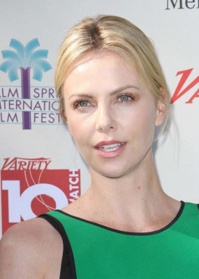Charlize Theron pic #436043