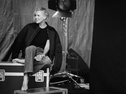Charlize Theron pic #1349267