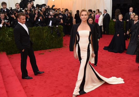 Charlize Theron pic #696978